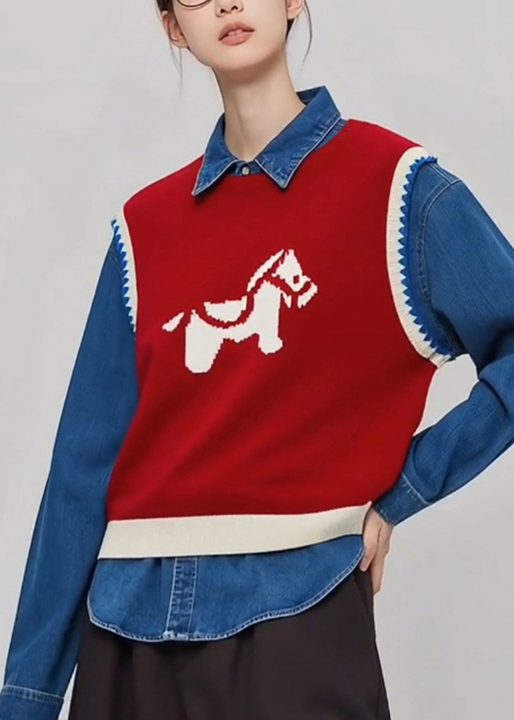 Red O Neck Cartoon Print Knit Vest Sleeveless