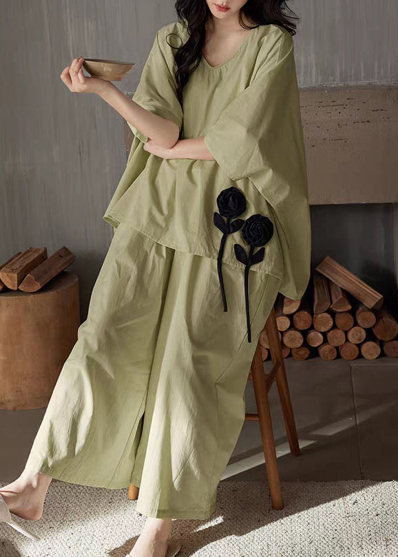 Green T Shirt and Wide Leg Pants Cotton Two Piece Set V Neck Batwing Sleeve