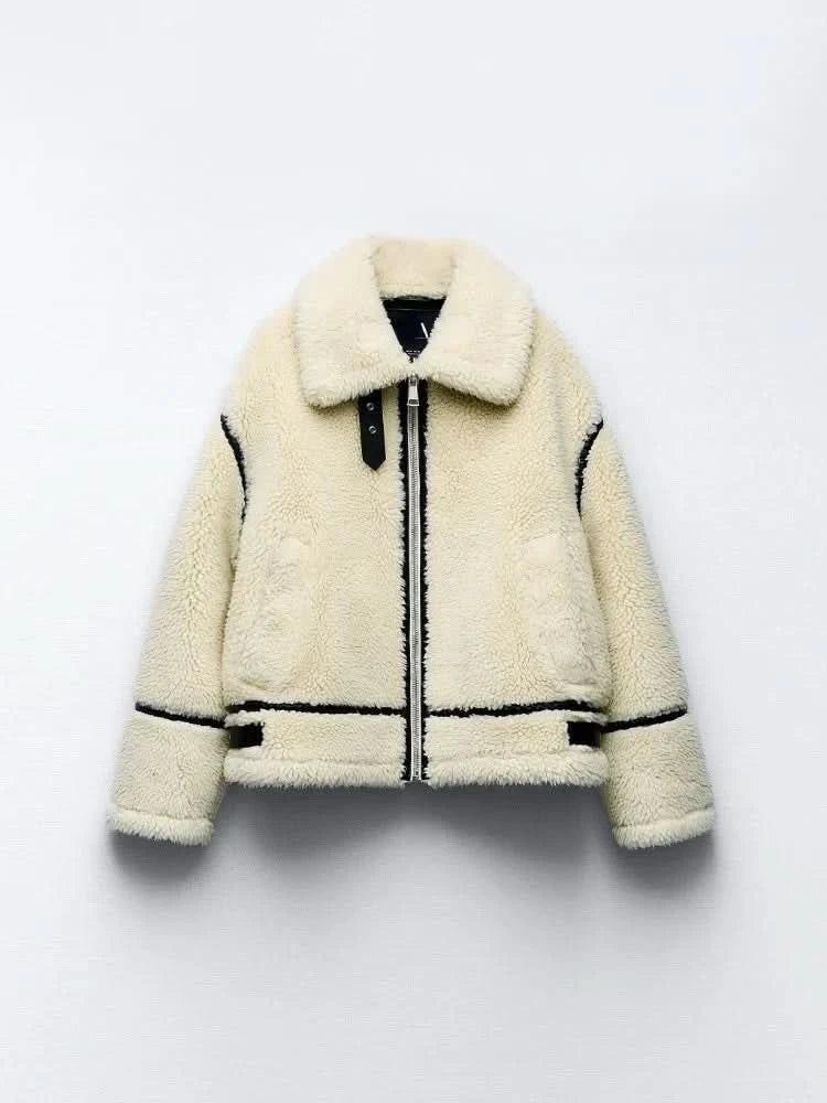 Beautifully Crafted Coat in a Classic Style
