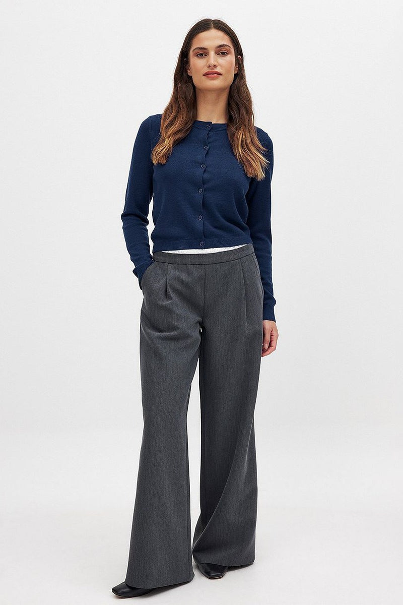 Elegantly Designed Cardigan