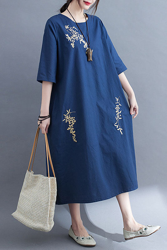 -spring Loose Embroidered Dress