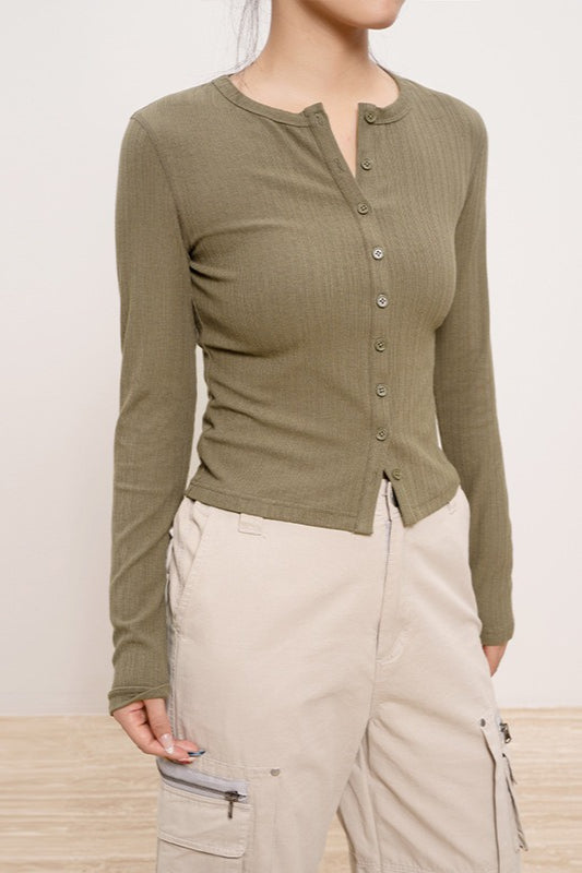 Elegantly Designed Cardigan