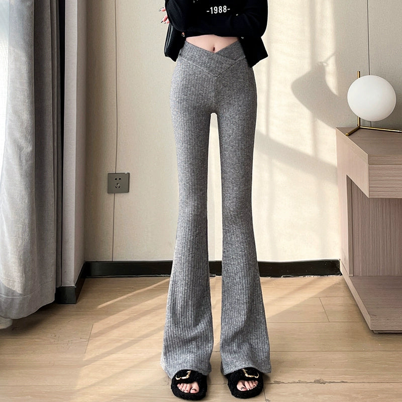 Sophisticated Pants with a Clean Classic Look