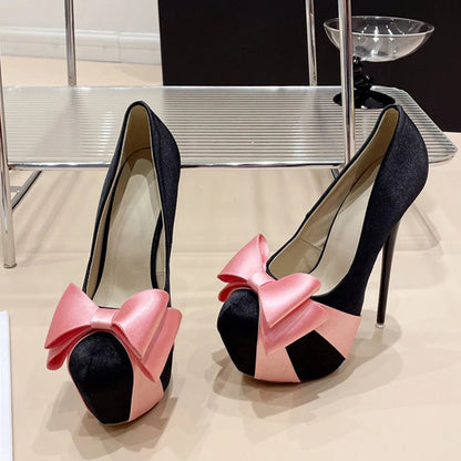 Classic Vintage Shoes with a Flattering Fit