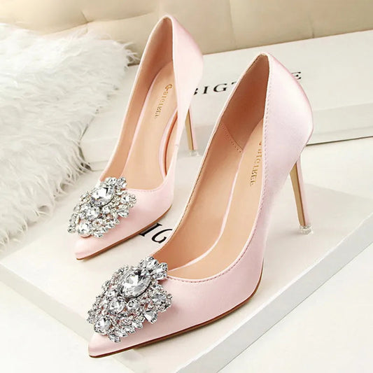 Elegantly Styled Heels for Everyday Wear