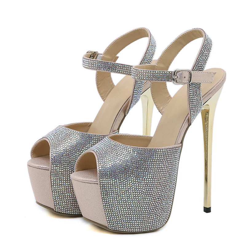 A Vintage Style Heels with Delicate Timeless Details