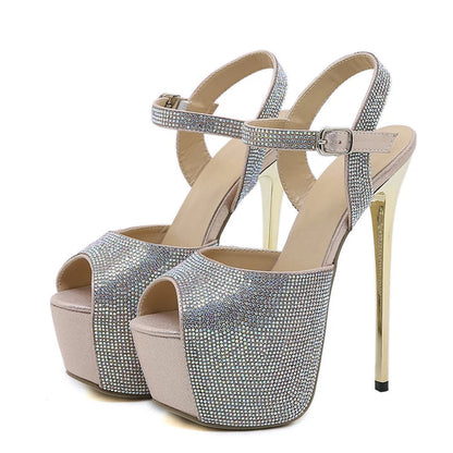 A Vintage Style Heels with Delicate Timeless Details