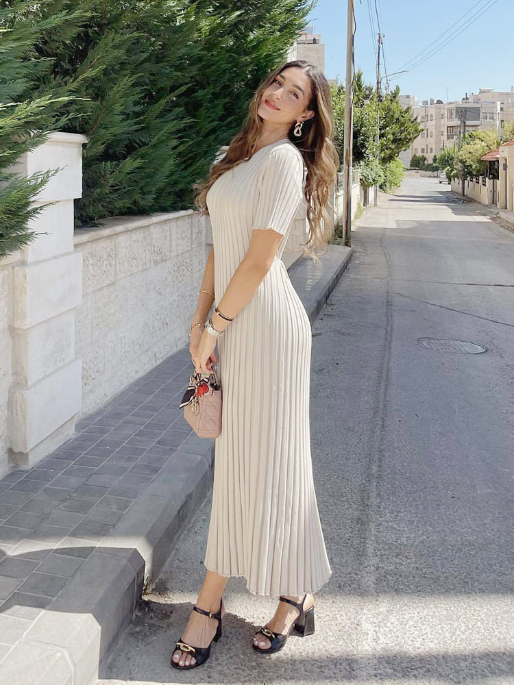 Timeless Vintage Style Dress
