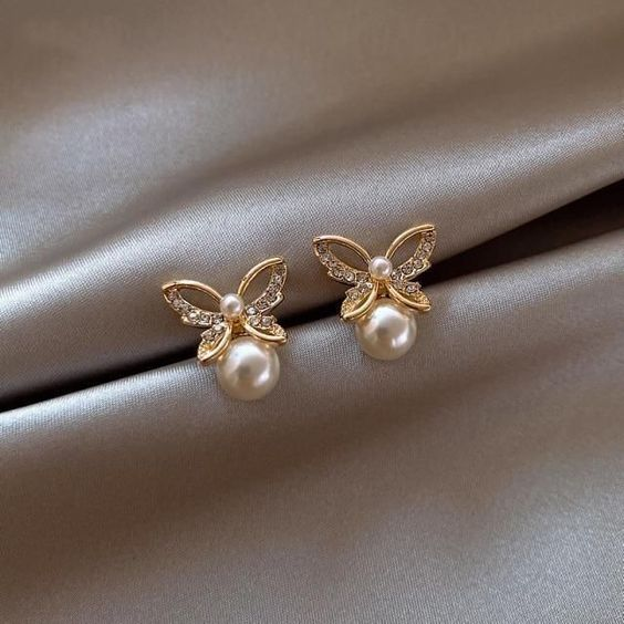 Butterfly Pearl Earrings