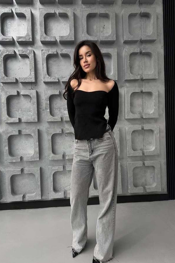 Timeless Vintage Style Top
