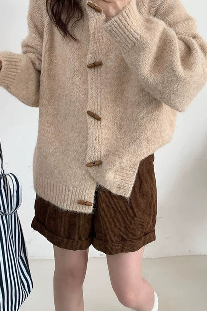 Elegantly Designed Cardigan