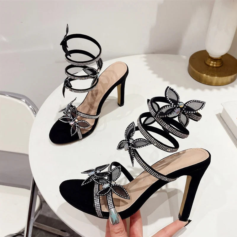 A Vintage Style Heels with Delicate Timeless Details