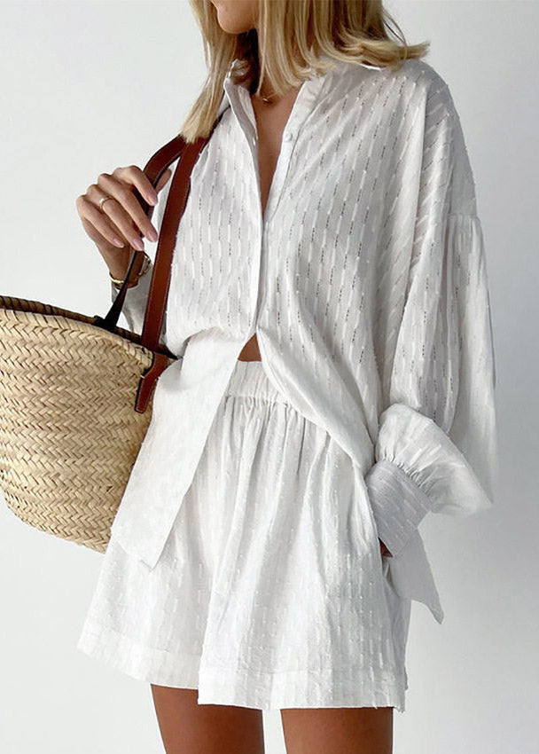Stylish White Peter Pan Collar Striped Shirts and Shorts Two Pieces Set Lantern Sleeve