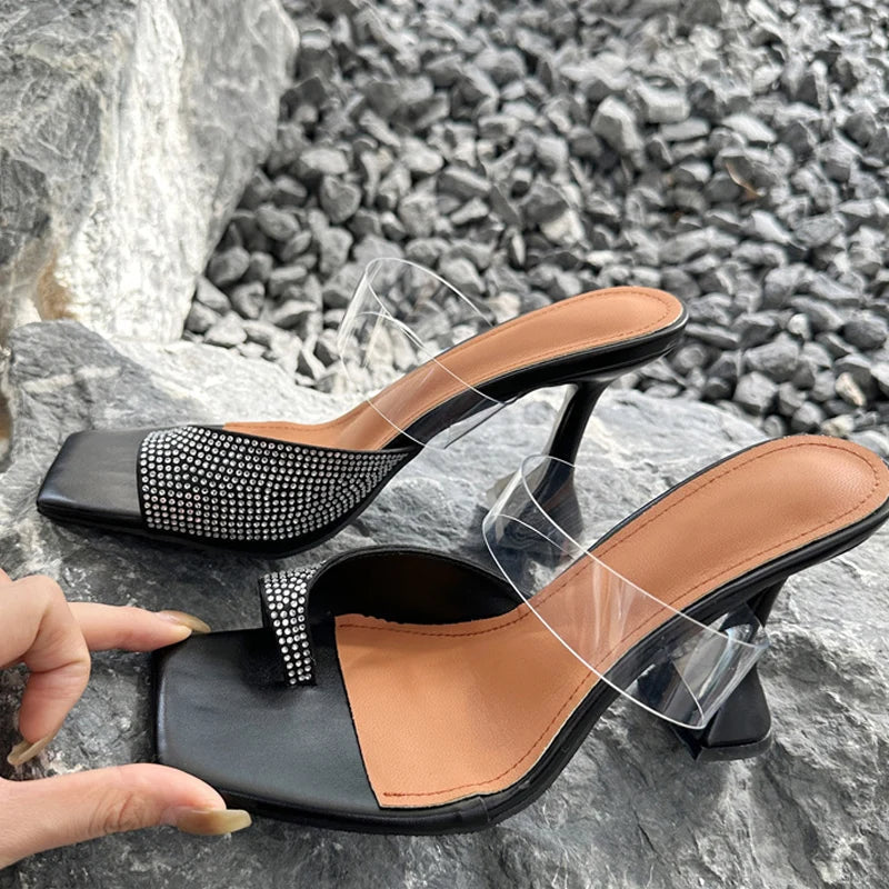 Polished Heels with an Effortless Classic Look