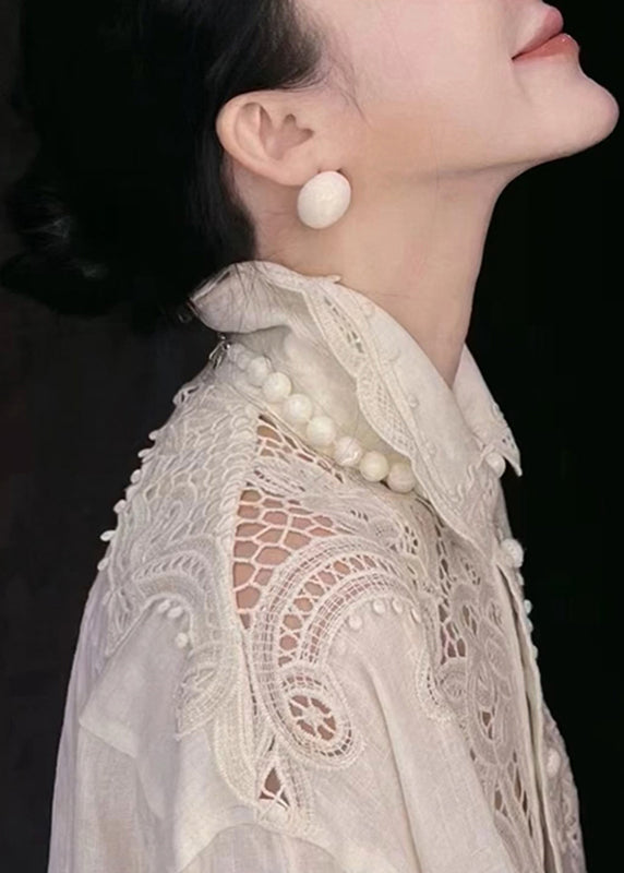 White Peter Pan Collar Hollow Out Button Top Lantern Sleeve