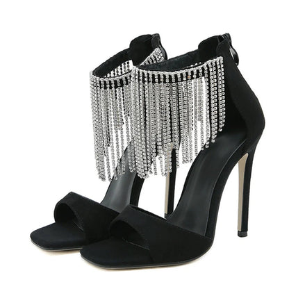 Beautifully Finished Sandals in a Timeless Design