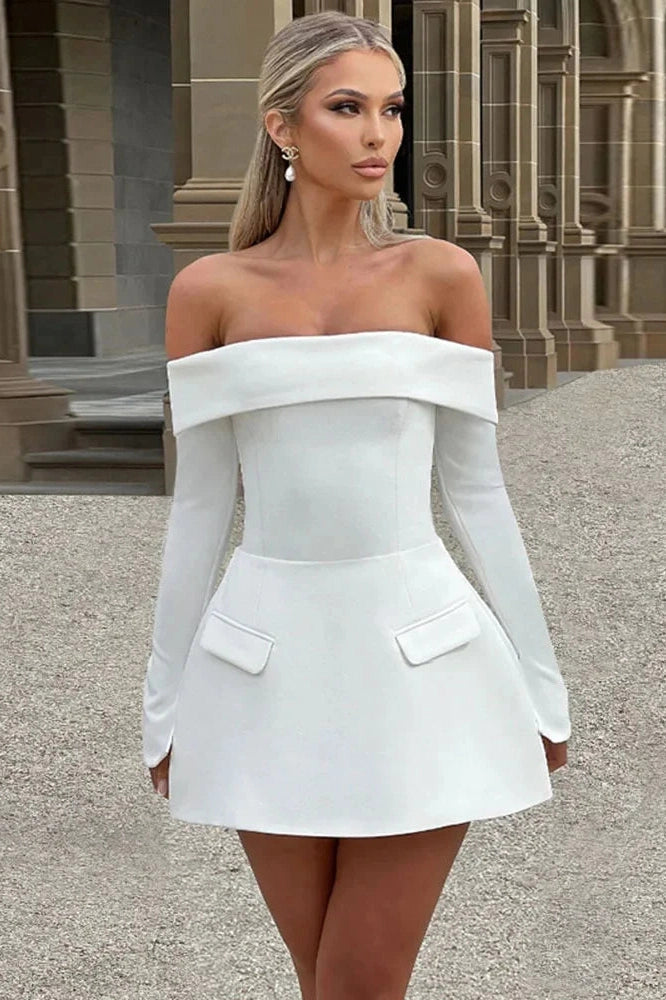 Well Tailored Dress with a Graceful Silhouette
