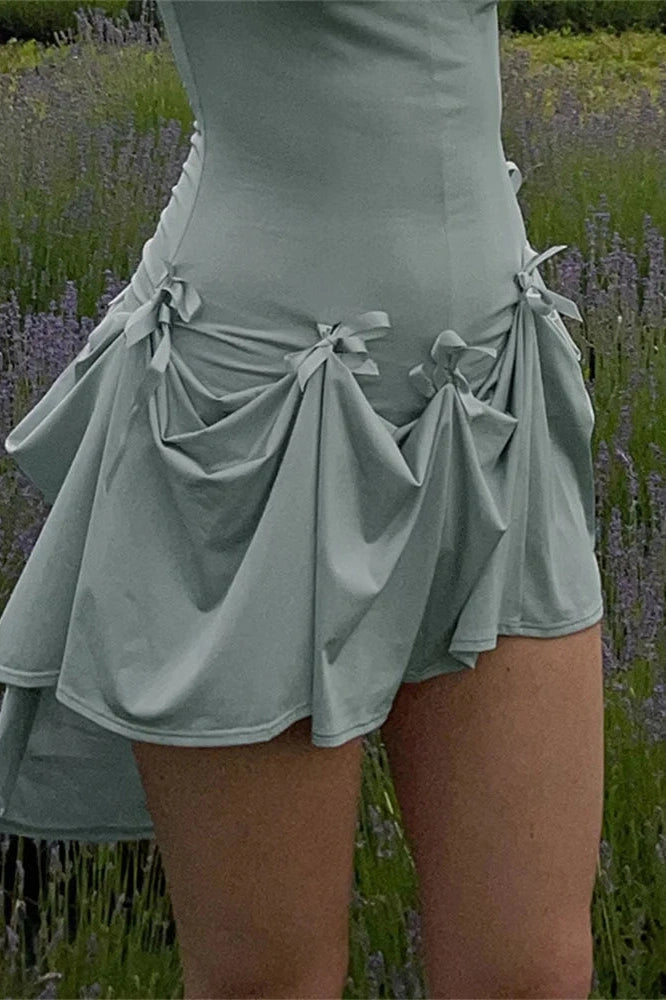 A Vintage Style Dress with Delicate Timeless Details