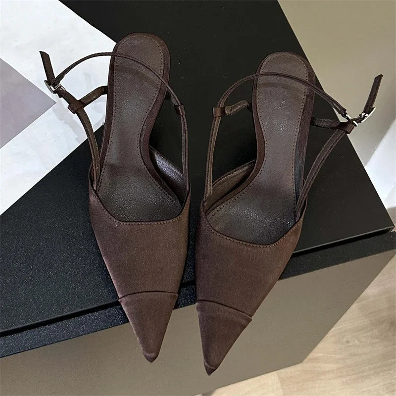 Well Tailored Heels with a Graceful Silhouette
