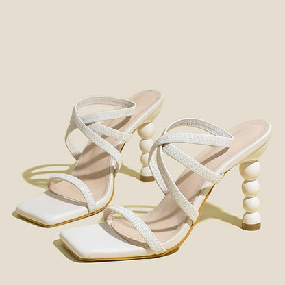 Effortlessly Elegant Heels with a Timeless Design