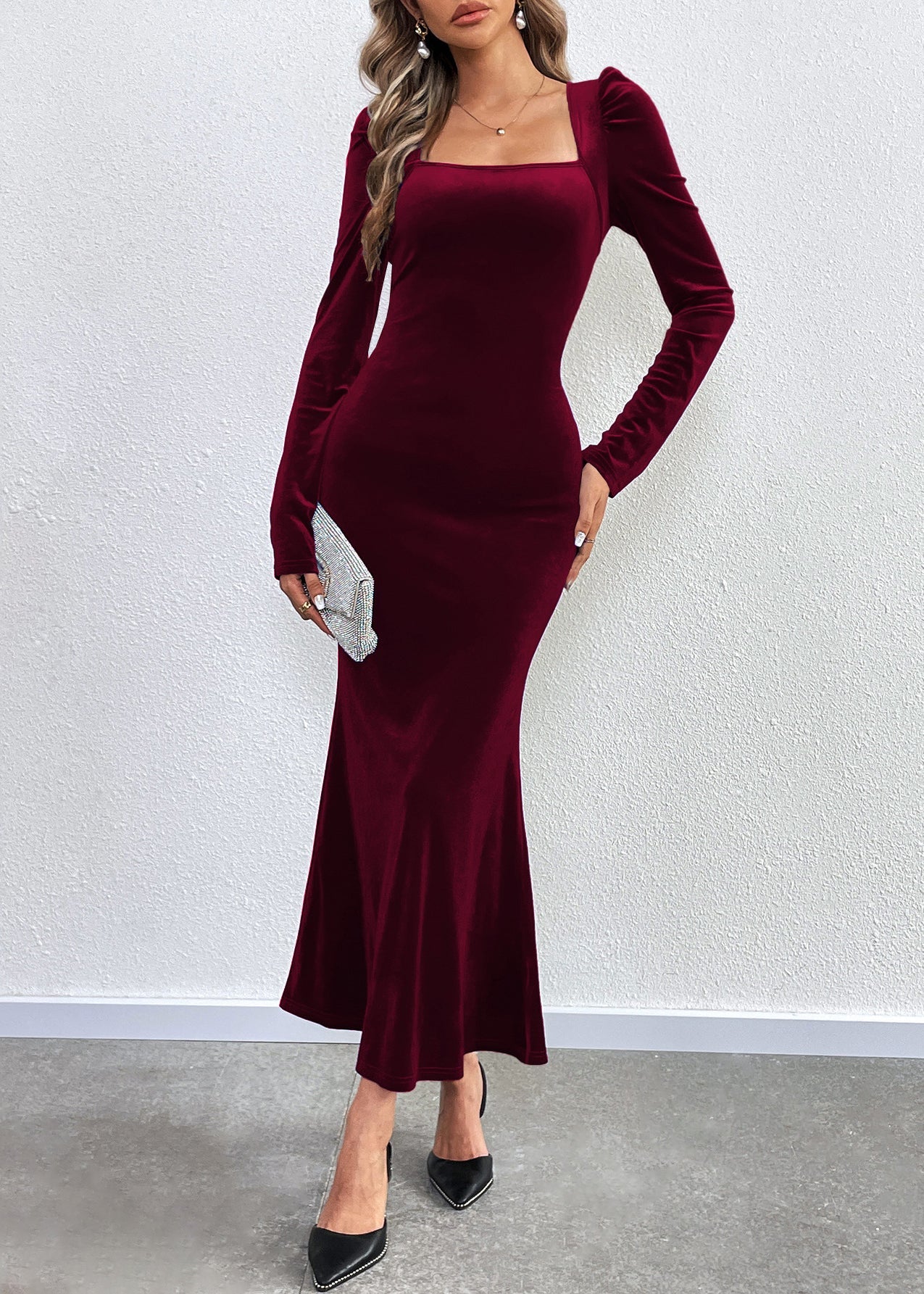 Mulberry Square Collar Backless Velvet Dresses Fall