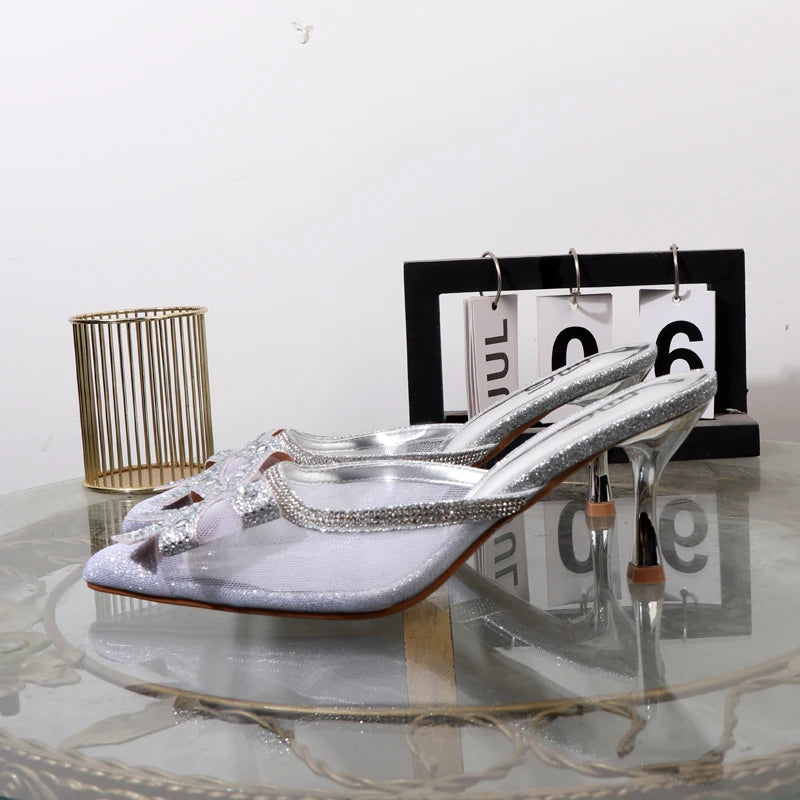 Polished Sandals with an Effortless Classic Look