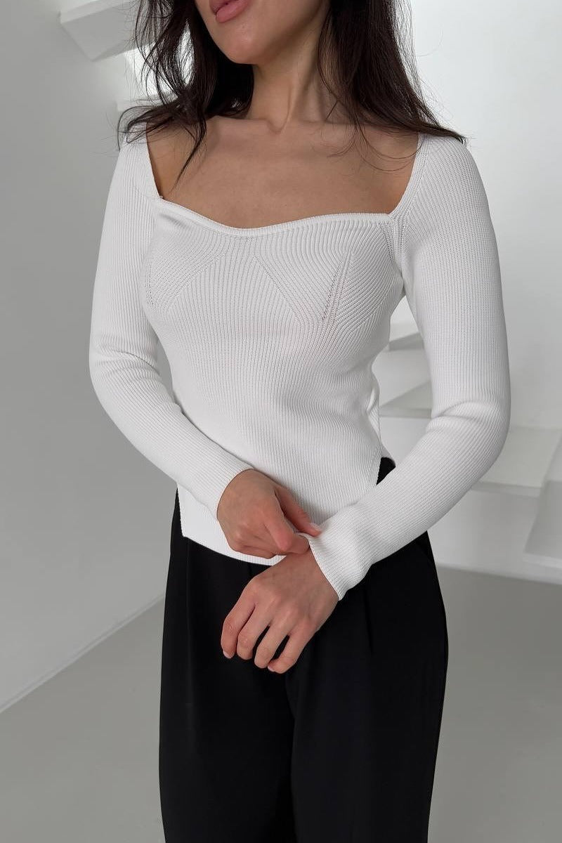 Timeless Vintage Style Top