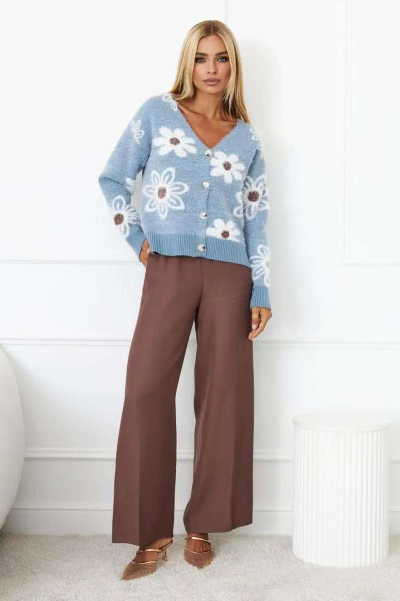 Elegantly Designed Cardigan
