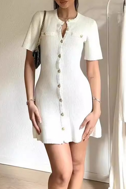 Daily Celebrities Color Buckle O Neck a Line Short Sleeve Dress