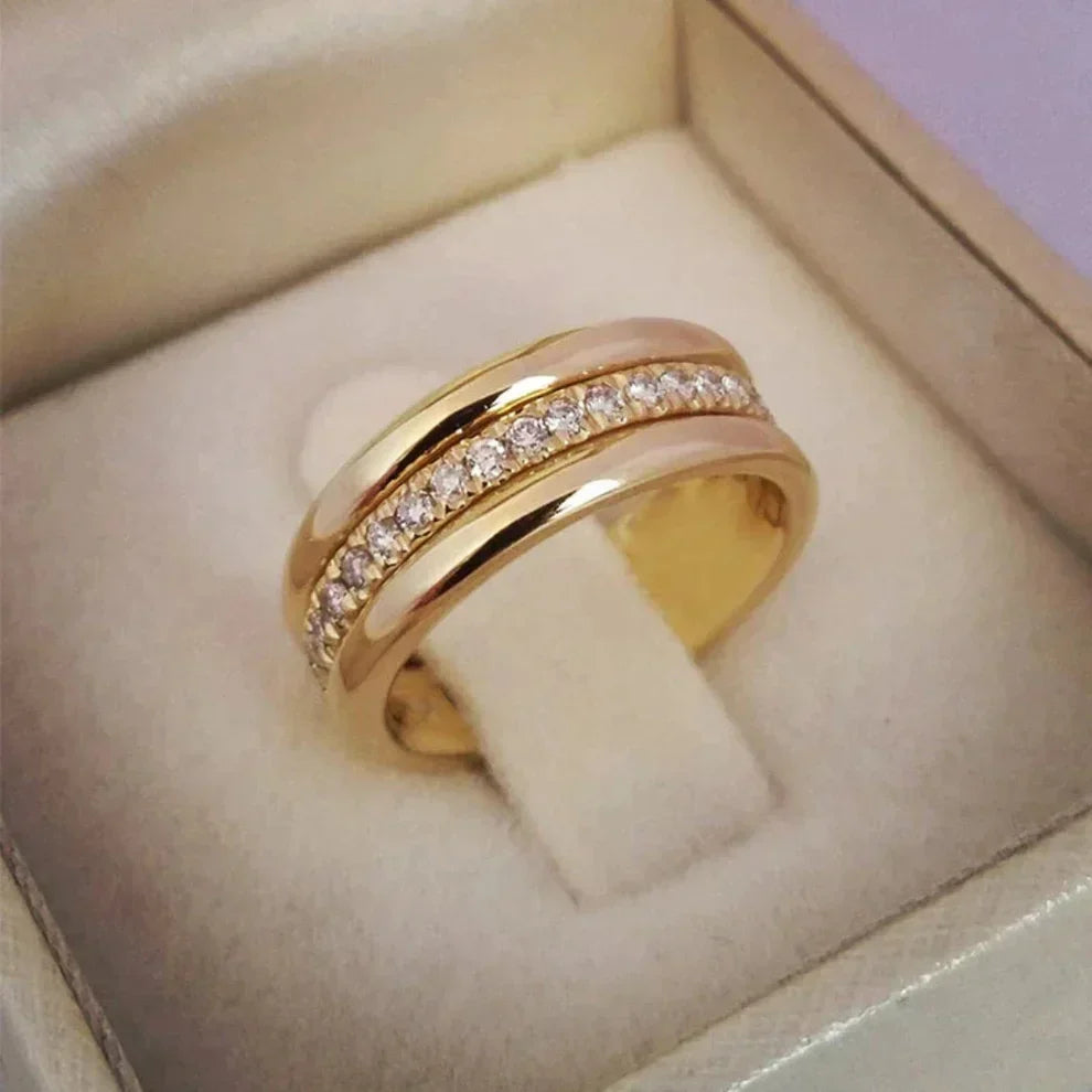 Double Ring With Inlaid Zirconia