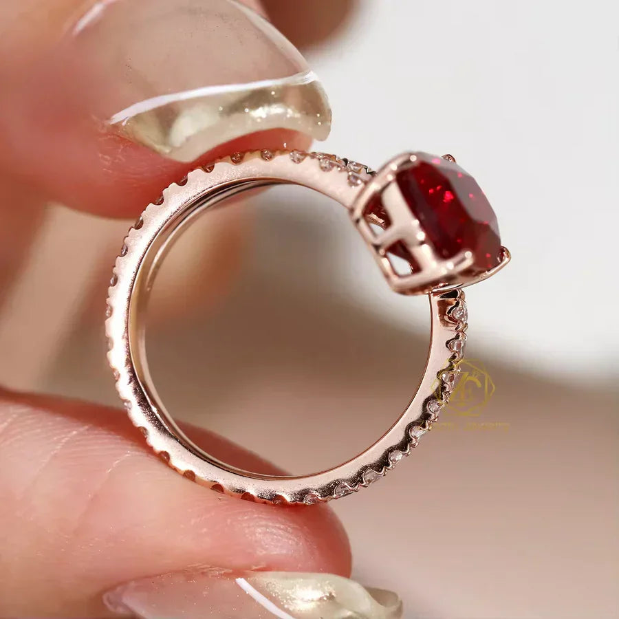 Cushion-cut Moissanite Ring
