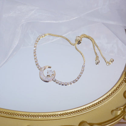 Brazalete de Luna en Circonita y Oro