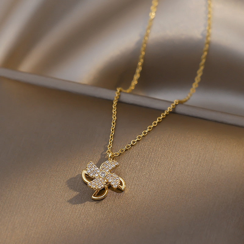 Collar de Molino de Circonitas en Oro
