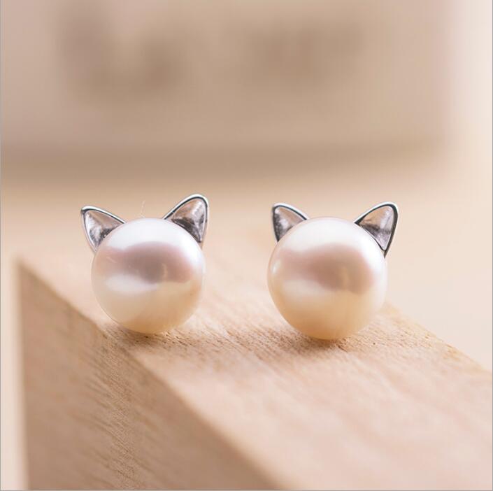 Silver Pearl Kitten Earrings