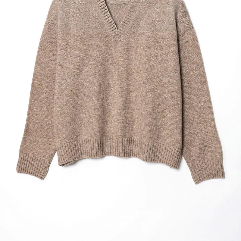 Elegantly Designed Pullover