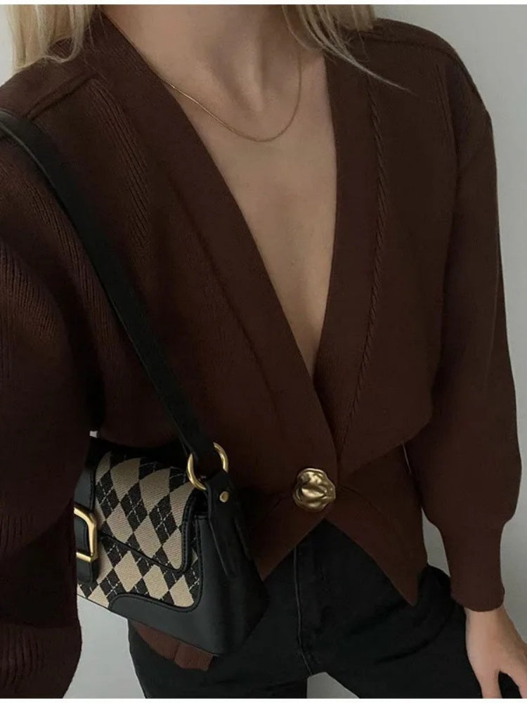 Elegantly Designed Cardigan