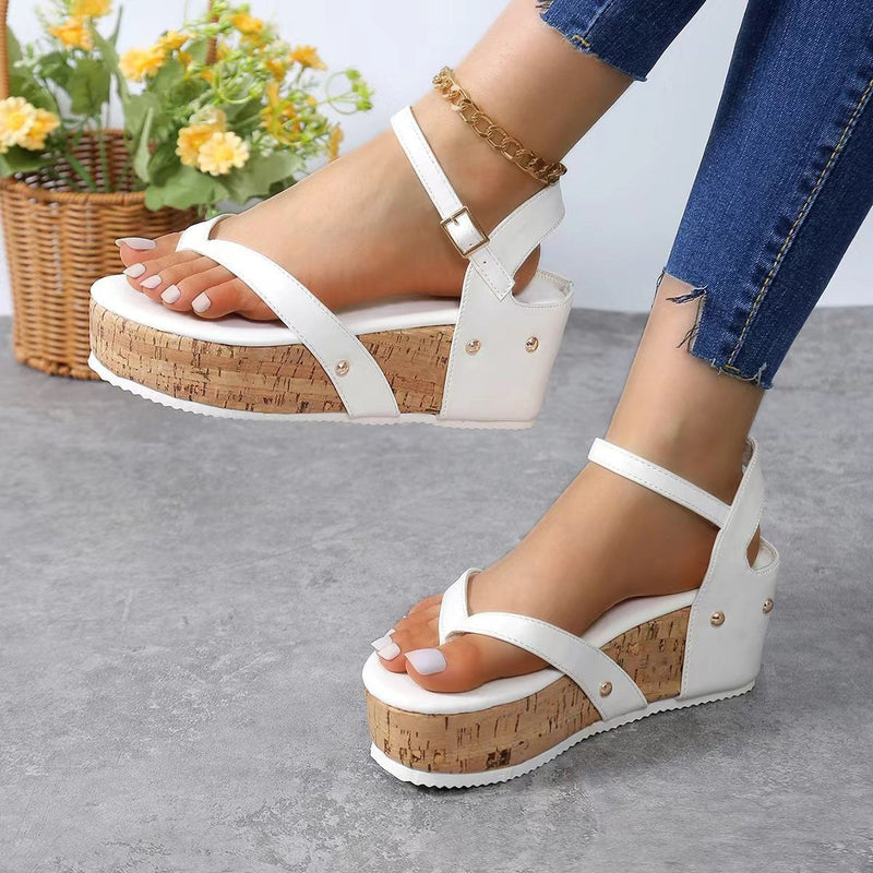 Chic Orthopedic Shoes with Unique Design