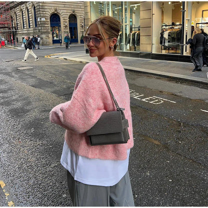 Elegantly Designed Pullover
