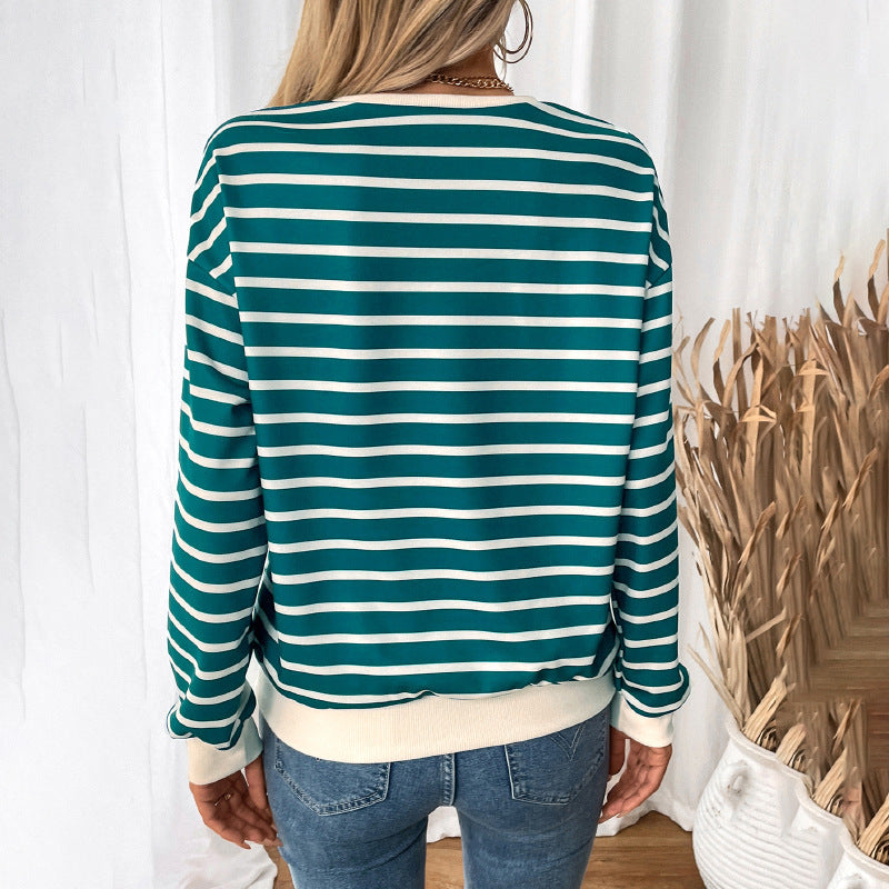 Timeless Vintage Style Pullover