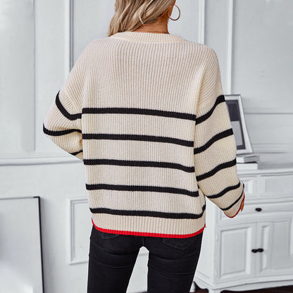Elegantly Designed Pullover