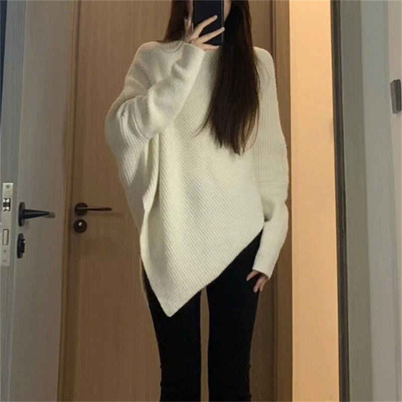 Elegantly Designed Pullover