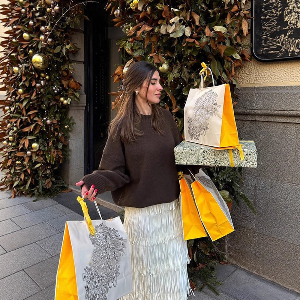 Elegantly Designed Pullover