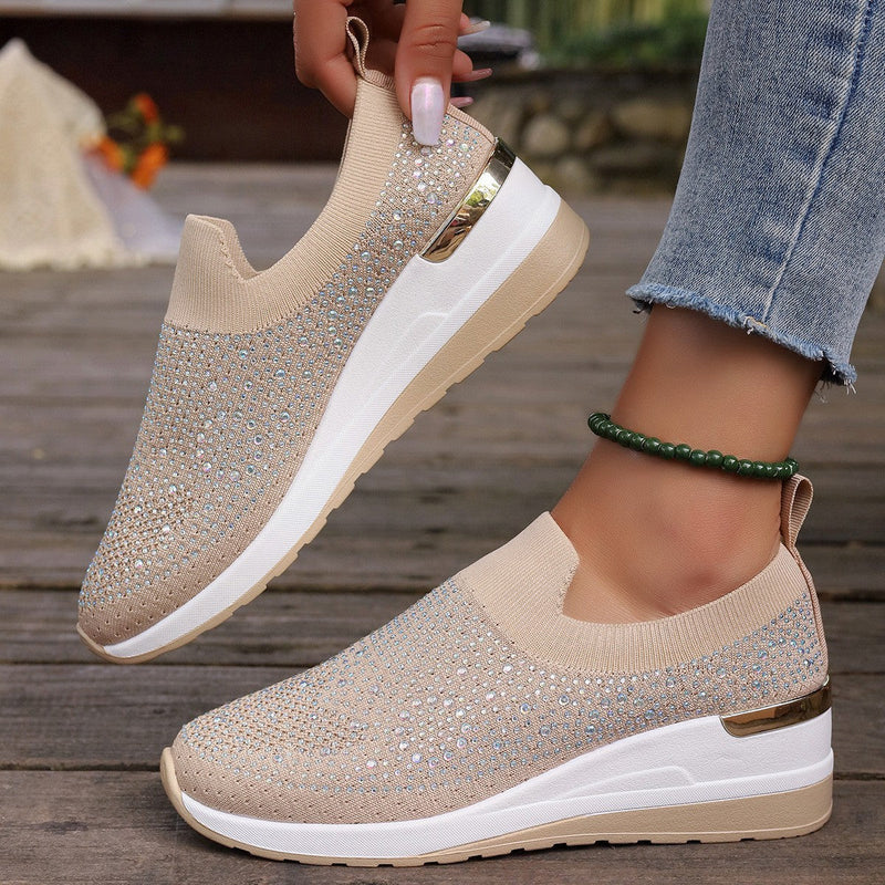 Classic Orthopedic Sneakers with Timeless Style