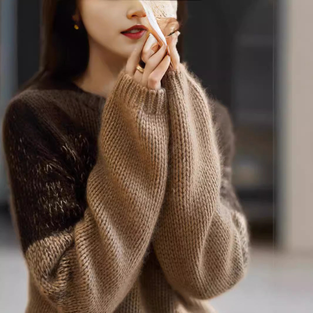 Elegantly Designed Pullover