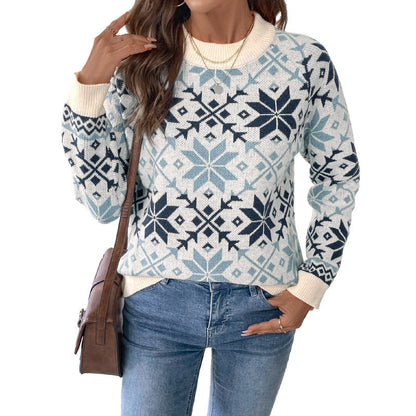 Elegantly Designed Pullover