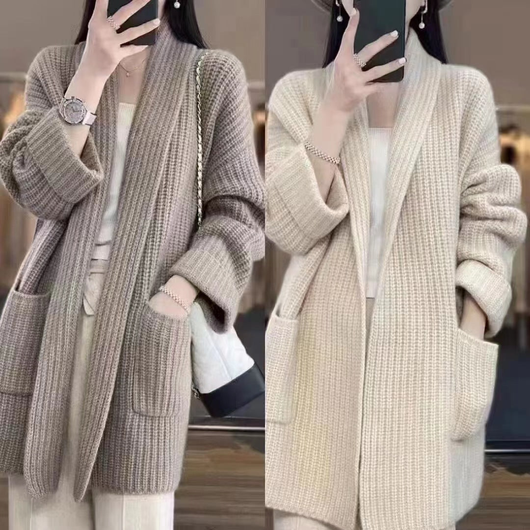 Gracefully Designed Cardigan
