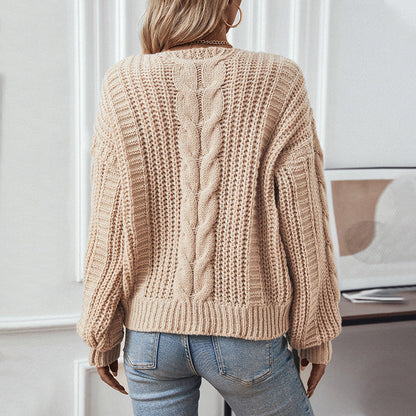 Elegantly Designed Pullover