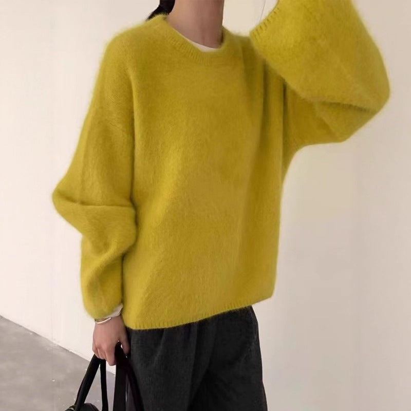 Elegantly Designed Pullover