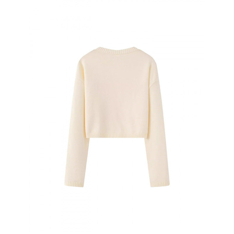 Elegantly Designed Pullover