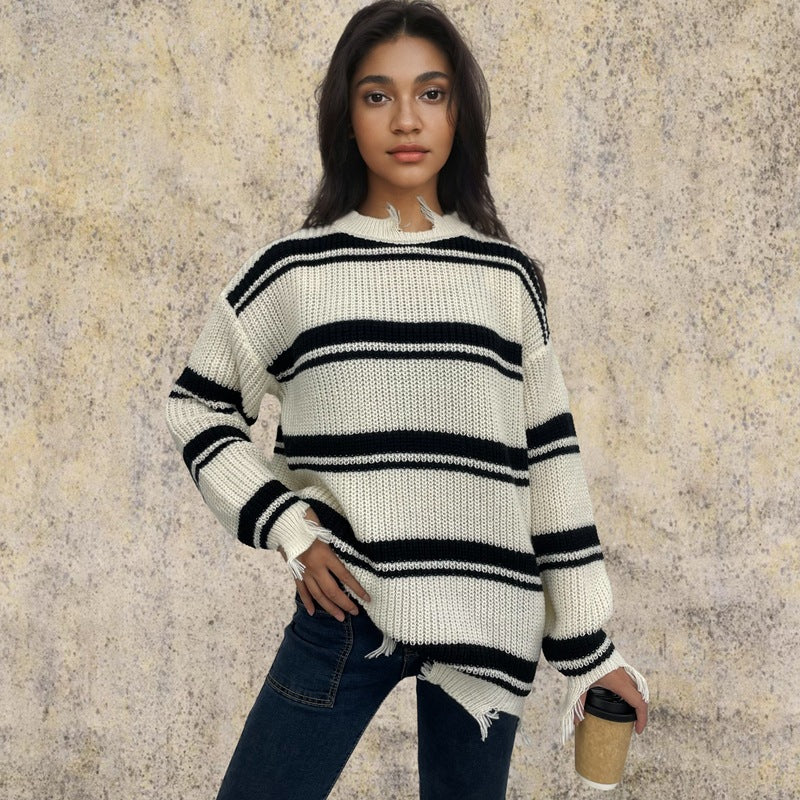 Elegantly Designed Pullover